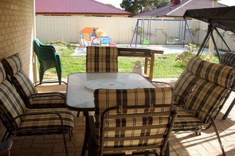 Property photo of 12 Escalona Turn Seville Grove WA 6112