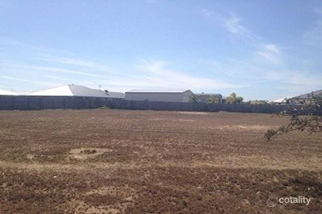 54 Shoalmarra Dr, Mount Low, QLD 4818