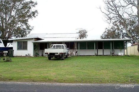 130 Banksia Tce, South Yunderup, WA 6208