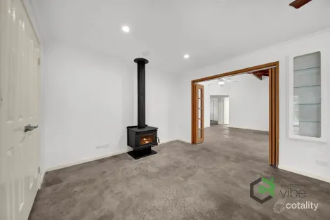 Property photo of 43 Carl Heck Boulevard Windaroo QLD 4207