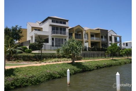 Property photo of 1/5056 Emerald Island Drive Carrara QLD 4211