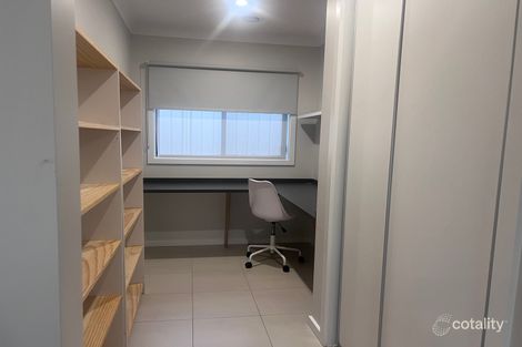 Property photo of 3 Dempster Place Leneva VIC 3691