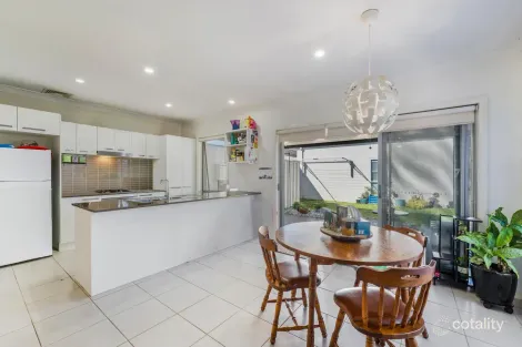 Property photo of 27 Brinsmead Avenue Middleton Grange NSW 2171
