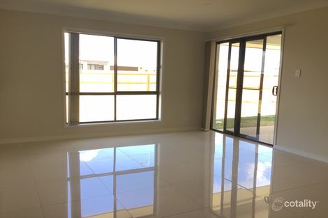 5 Corack Ave, Cambooya, QLD 4358