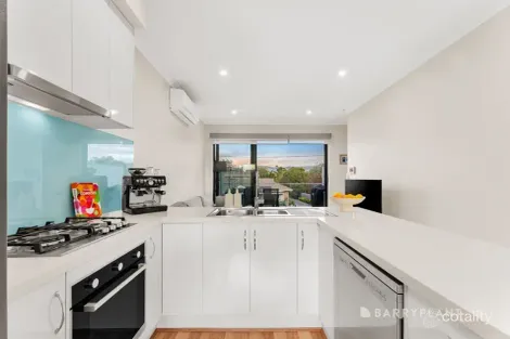 Property photo of 5/12 Highmoor Avenue Bayswater VIC 3153