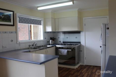 Property photo of 8 Elmore Street Hamilton VIC 3300