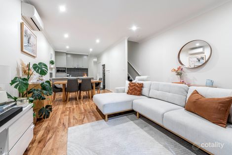 Property photo of 33/1 Arthur Blakeley Way Coombs ACT 2611