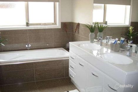 Property photo of 6 Brambuck Avenue Kialla VIC 3631