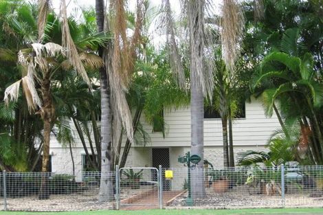 21 Leslie St, Sarina, QLD 4737