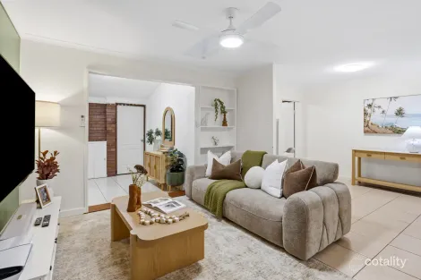 Property photo of 22 Clark Court Redcliffe QLD 4020