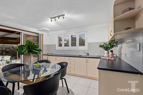 Property photo of 20 Buttercup Street Mansfield QLD 4122