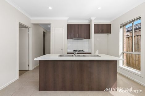 Property photo of 86 Grassbird Drive Point Cook VIC 3030