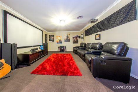 Property photo of 13 Bowyer Avenue Cranbourne East VIC 3977