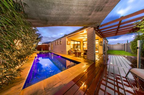 Property photo of 13 Bowyer Avenue Cranbourne East VIC 3977