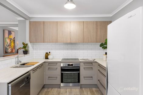 Property photo of 33 Costello Place Stafford Heights QLD 4053