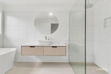 Property photo of 11 Eagle Place Zilzie QLD 4710