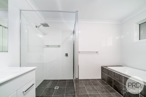 Property photo of 1/14 Muttama Parade Gobbagombalin NSW 2650