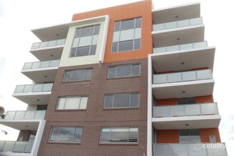 29/12-14 King St, Campbelltown, NSW 2560