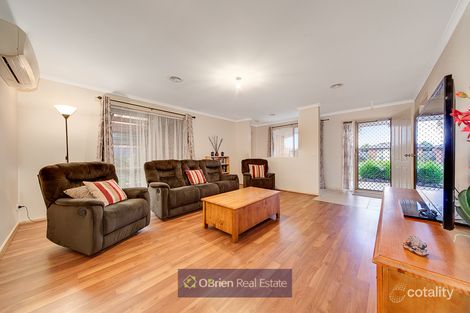 Property photo of 49 Trafalgar Way Cranbourne East VIC 3977