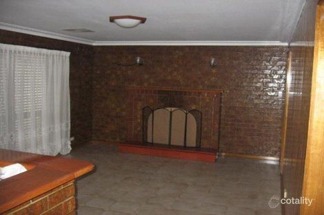 Property photo of 6 McPhee Court Thomastown VIC 3074