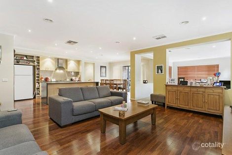 Property photo of 4 Sandpiper Grove Sunbury VIC 3429