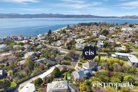 Property photo of 2 Bective Street Sandy Bay TAS 7005