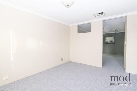 Property photo of 8 Olympus Loop Merriwa WA 6030