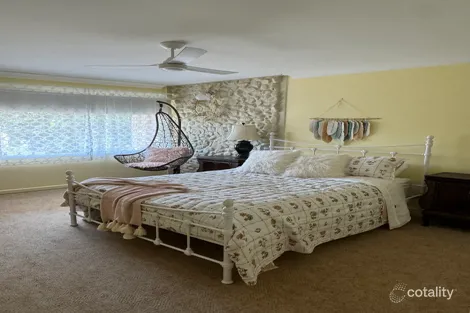 Property photo of 122 Esplanade Point Vernon QLD 4655