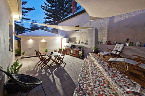 Property photo of 13 South Street Henley Beach SA 5022