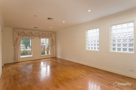 Property photo of 1/8 Oakleigh Road Carnegie VIC 3163