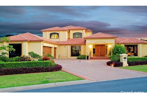 Property photo of 2114 Fernlea Close Hope Island QLD 4212