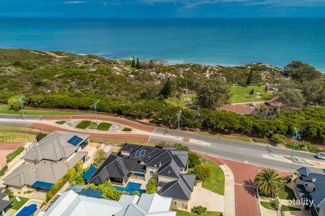 Property photo of 2 Discovery Circuit Iluka WA 6028