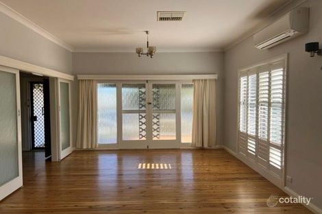 Property photo of 15 Hyman Street North Tamworth NSW 2340