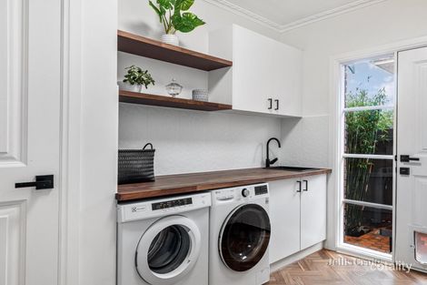 Property photo of 21 Eric Avenue Templestowe Lower VIC 3107