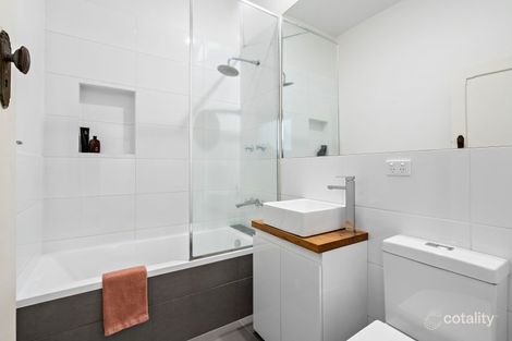 Property photo of 24 Brooklyn Avenue Caulfield South VIC 3162