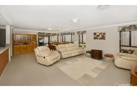 Property photo of 3 Capri Close Woongarrah NSW 2259