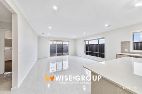 Property photo of 13 Anja Way Clyde North VIC 3978