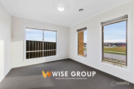 Property photo of 13 Anja Way Clyde North VIC 3978