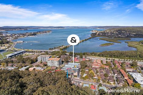 17/10-12 Batley St, West Gosford, NSW 2250