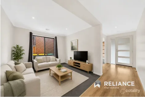 Property photo of 68 Attunga Grove Werribee VIC 3030