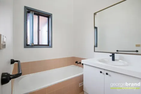 Property photo of 13 Foster Close Kariong NSW 2250
