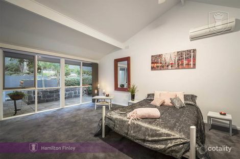 Property photo of 23 Ranleigh Rise Templestowe Lower VIC 3107