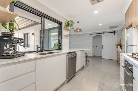 Property photo of 748 Beach Road Hamersley WA 6022