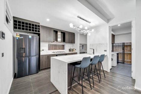 Property photo of 11 Tangor Rise Tarneit VIC 3029