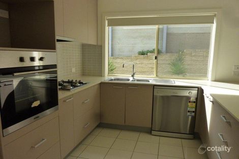 Property photo of 20/21 Kingfisher Drive Doveton VIC 3177