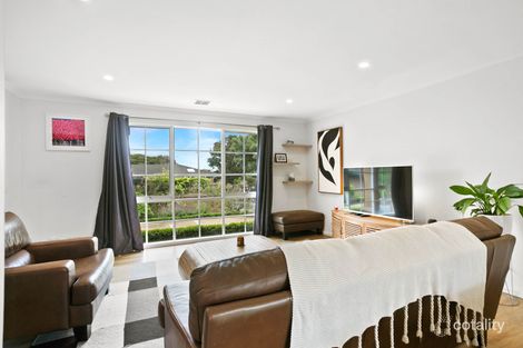 Property photo of 2/8 Palmerston Crescent Frankston South VIC 3199