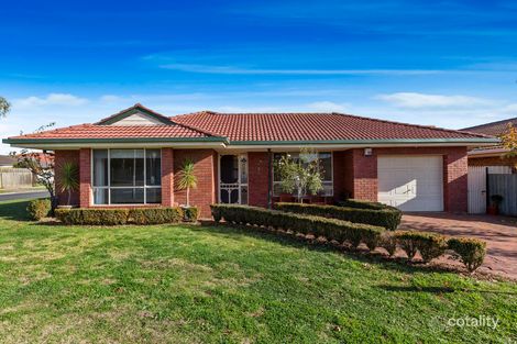 1/82 Delbridge Dr, Sydenham, VIC 3037