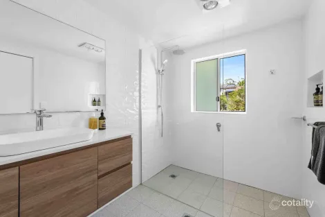 Property photo of 40 Saumarez Street Vincentia NSW 2540