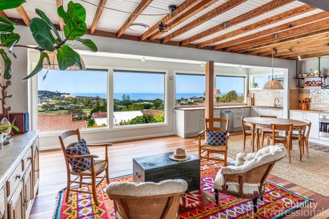 17 Churchill Rd, Forster, NSW 2428