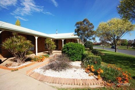Property photo of 1 Glenvale Place Bourkelands NSW 2650